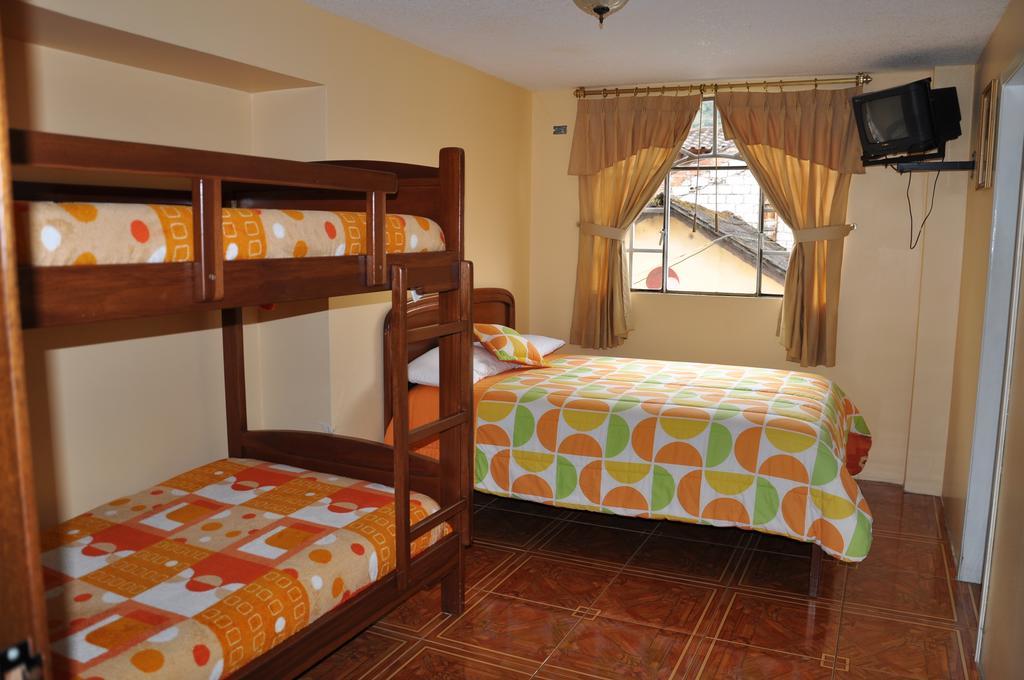 Hostal Amazonia y sol Baños Zewnętrze zdjęcie